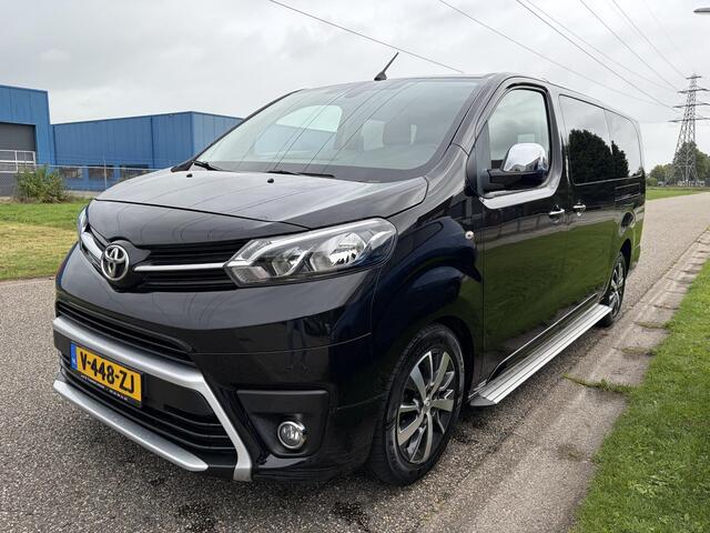 Toyota PROACE Worker 2.0 D-4D AUTOMAAT BLACK EDTION DUBBEL CABINE 177PK, LEDER,TREKHAAK, LM VELGEN, 2 SCHUIFDEUREN