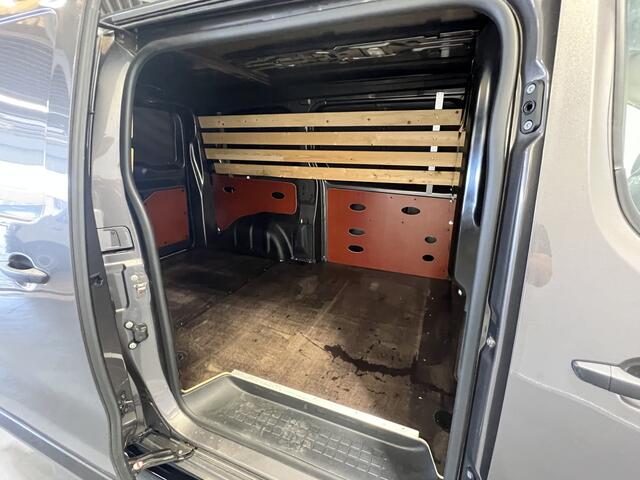 Toyota PROACE Worker 1.5 D-4D Live | Navigatie | LM Velgen | | PDC Achter | Sidebars