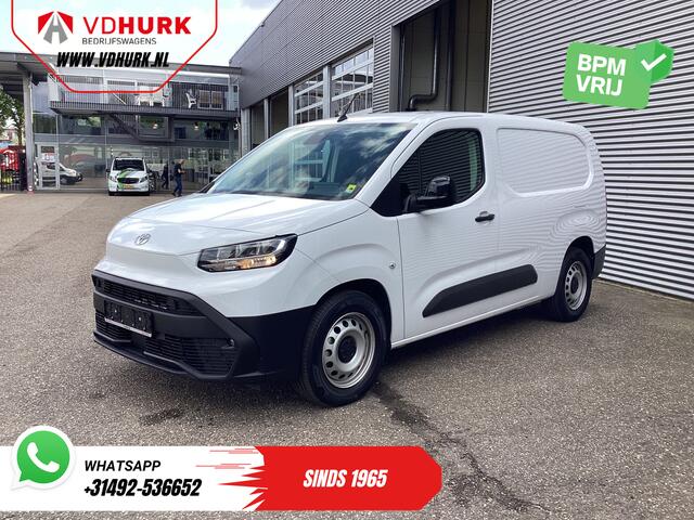 Toyota PROACE e-ProAce City 50 kWh 320 km WLTP L2 3Pers./ LED/ Standkachel/ Stoelverw./ Stuurverw./ Carplay/ Camera/ PDC/ Cruise/ Airco