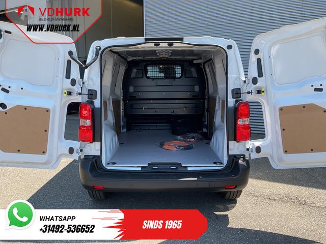 Toyota PROACE e-ProAce Worker 50 kWh 230 km WLTP Adapt.Cruise/ Snellader/ Standkachel/ Stuurverw./ Carplay/ Airco/ Camera/ PDC