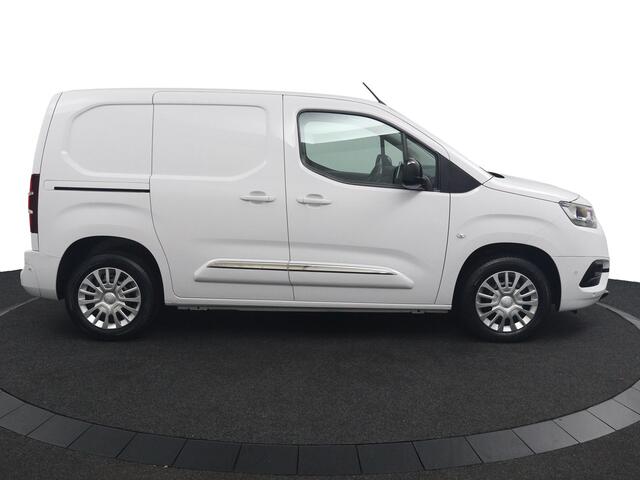 Toyota PROACE CITY 1.5 D-4D Prof Automaat | Trekhaak | Parkeersensoren | Navigatie | Cruise control |
