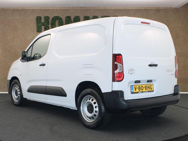 Toyota PROACE CITY Electric Navigator 50 kWh - DIRECT UITVOORRAAD LEVERBAAR - 3 FASE LADEN - SNELWEG LAADMOGELIJKHEID - NAVIGATIE - APPLE CARPLAY/ANDROID AUTO - PARKEERSENSOREN ACHTER - SCHUIF DEUR RECHTS - LAADVLOER - 3 ZITS UITVOERING - 2 LAADKABELS - LICHT EN REGENSENSOR - 16 INCH WIELEN MET BRIDGESTONE BANDEN