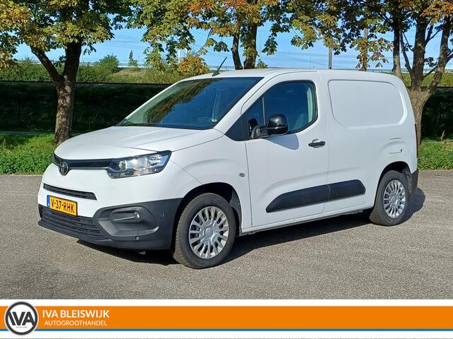 Toyota PROACE CITY 1.5 D-4D Prof | 3 PERS | NAVI / APPCONNECT | PDC V + A | LANE-WARNING | EXTRA WINTERSET |