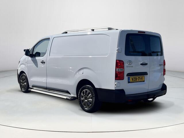 Toyota PROACE Worker 2.0 D-4D Navigator Long
