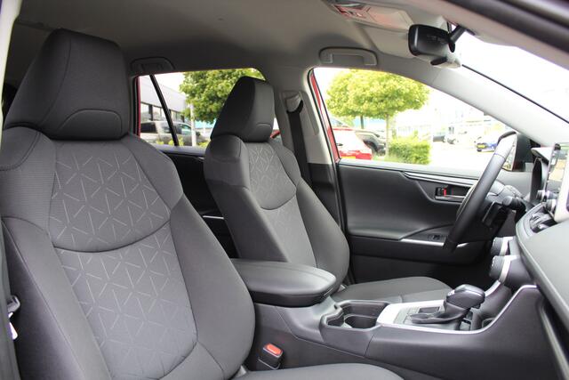 Toyota RAV4 2.5 Hybrid Dynamic | Rijklaar | NL-auto | Apple/Android | Elek. achterklep | Trekhaak