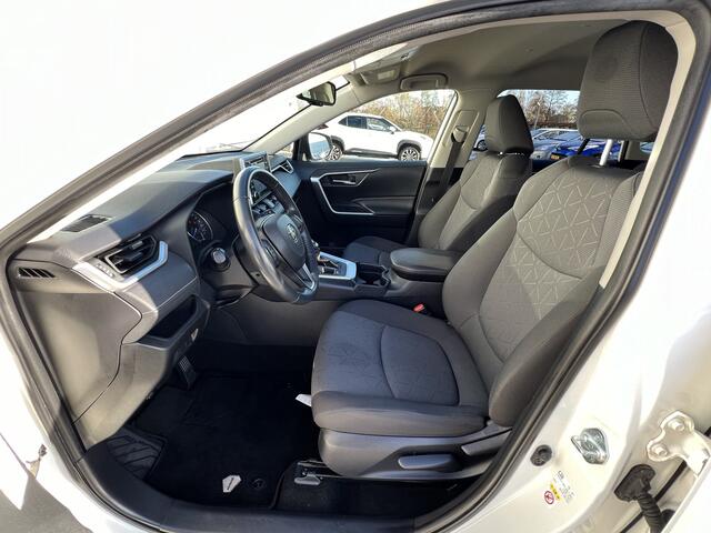 Toyota RAV4 Dynamic Plus 2.5 Hybride 2WD | Automaat