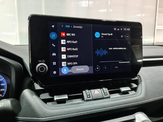 Toyota RAV4 2.5 Hybrid AWD Dynamic | 1600kg trekgewicht | Stoelverwarming | Apple CarPlay/Android auto | Draadloos telefoonlader