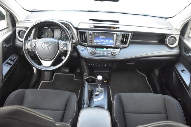 Toyota RAV4 2.5 Hybrid Dynamic | Trekhaak |