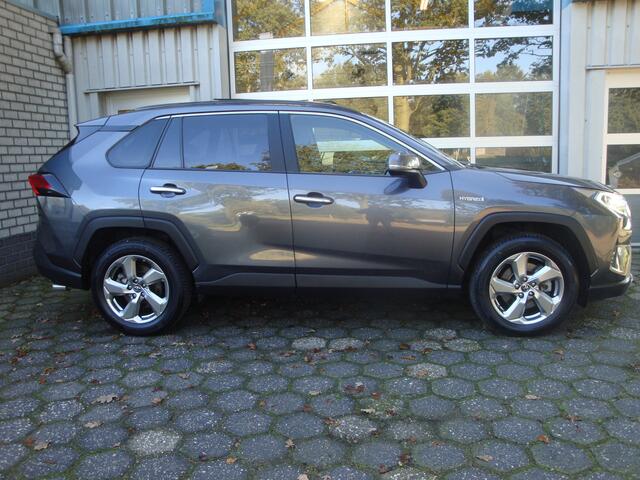 Toyota RAV4 2.5 Hybrid Executive / Panoramadak / Lederen bekleding