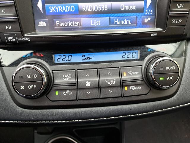 Toyota RAV4 2.5 Hybrid AWD Energy Plus | Bearlock | PDC V+A | 1.650 Trekgew.