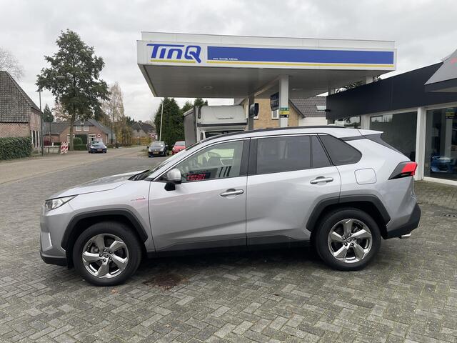 Toyota RAV4 2.5 Hybrid Business