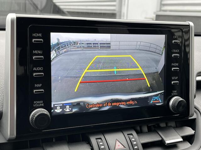Toyota RAV4 2.5 Hybrid Bi-Tone Apple Carplay en/of Android auto Navigatie, Stoelverwarming, Adaptieve cruise control, Achteruitrijcamera, Smart Key,