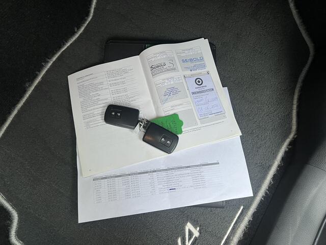 Toyota RAV4 2.5 Hybrid Style Navigatie Bluetooth voorbereiding