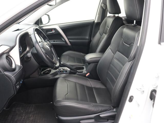 Toyota RAV4 2.5 Hybrid Dynamic Plus Limited | Lederen bekleding | Stoel- en stuurverwarming | Parkeersensoren |