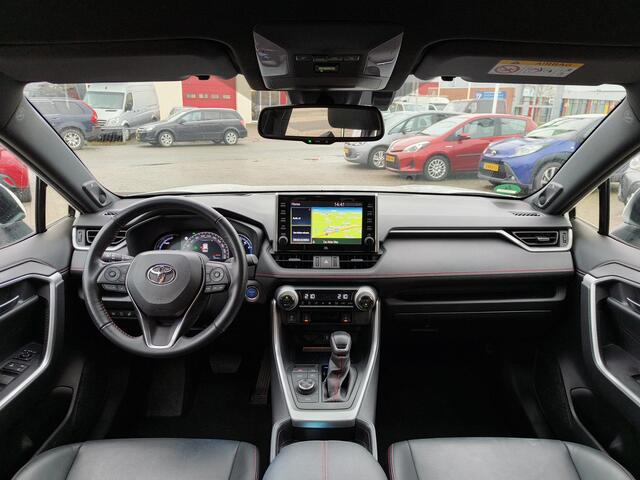 Toyota RAV4 2.5 Plug-in Hybrid AWD Style Limited | Trekhaak | HUD | JBL | Stoel & stuurverwarming | 360 Camera