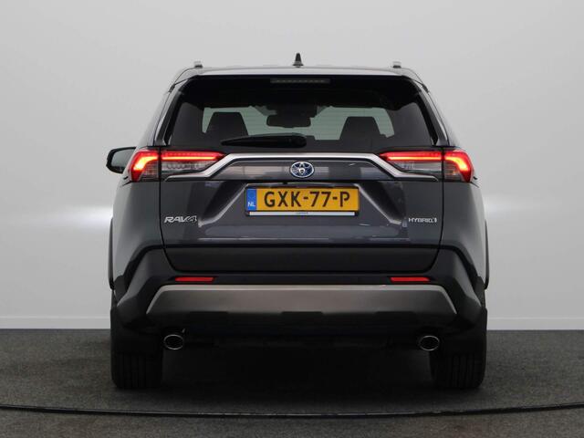 Toyota RAV4 2.5 Hybrid AWD Dynamic | 18'' Lmv | Geremd 1650kg | Stoelverwarming | Achteruitrijcamera |