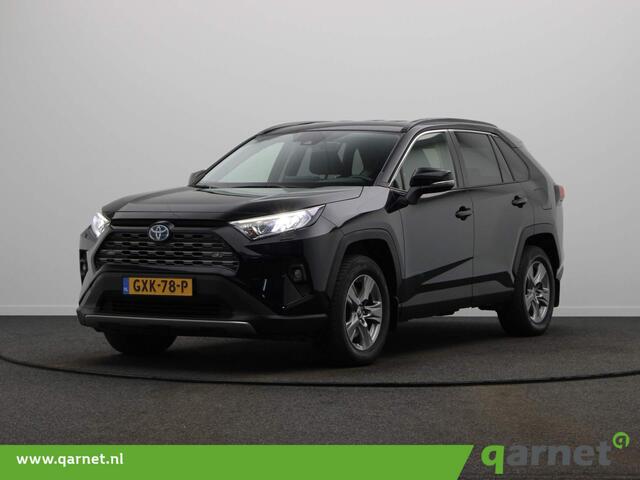 Toyota RAV4 2.5 Hybrid AWD Dynamic | 1650kg Trekvermogen | Stoel en Voorruit verwarming | Achteruitrijcamera | All-Season Banden |