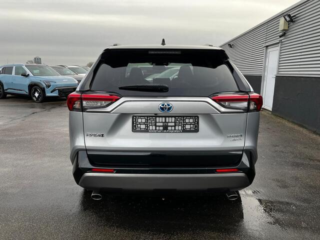 Toyota RAV4 2.5 Hybrid AWD Bi-Tone Schuif/kanteldak, Stoelverwarming, elek. Achterklep, Leder/Alcantara, Elek. bestuurdersstoel, Adaptieve cruise control