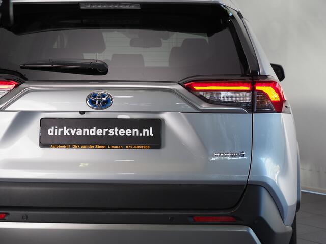 Toyota RAV4 2.5 Hybrid style | FACELIFT | Volledig Lederen Bekleding | Verwarmde Voorstoelen en Stuurwiel | Achteruitrijcamera | Apple CarPlay/ Android Auto
