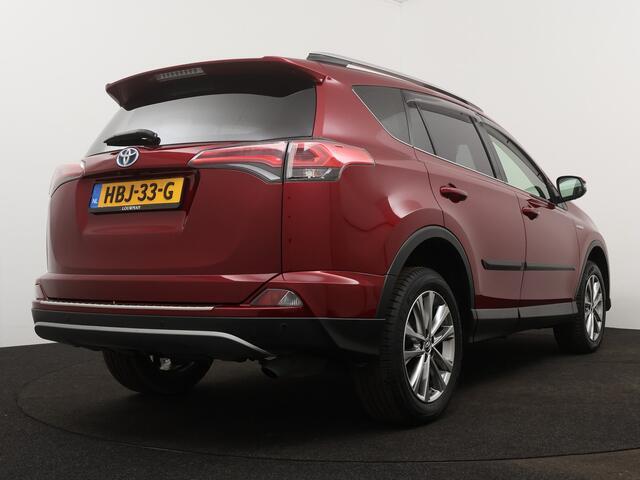 Toyota RAV4 2.5 Executive Limited | Schuif/kanteldak | Parkeersensoren | Navigatie | Stoelverwarming | 360 Camera | Cruise Control Adaptief |