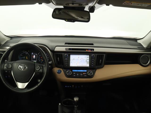 Toyota RAV4 2.5 Executive Limited | Schuif/kanteldak | Parkeersensoren | Navigatie | Stoelverwarming | 360 Camera | Cruise Control Adaptief |