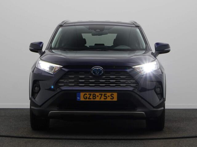 Toyota RAV4 2.5 Hybrid AWD Dynamic | Geremd 1650kg | Stoelverwarming | Achteruitrijcamera |
