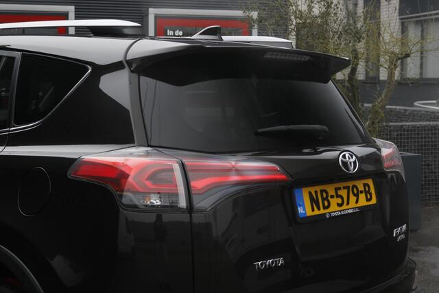 Toyota RAV4 2.0 VVT-i AWD Style