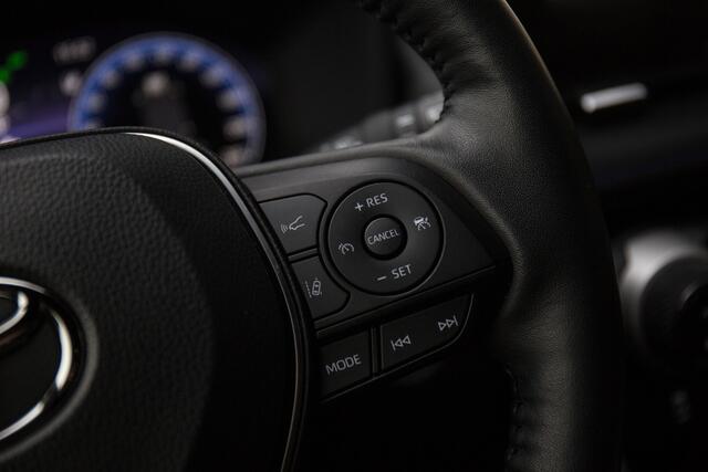 Toyota RAV4 2.5 Hybrid Style , Adap. cruise, JBL,