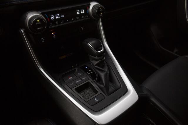 Toyota RAV4 2.5 Hybrid Style , Adap. cruise, JBL,