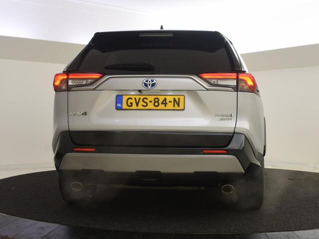 Toyota RAV4 2.5 Hybrid AWD Bi-Tone | Parkeersensoren V+A | Stoelverwarming