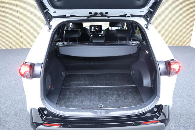 Toyota RAV4 2.5 Hybrid Style Innovation-pakket | JBL Audio | Adaptive-cruise | Elek. Achterklep | Dodehoekdetectie | 360 Graden Camera | Apple Carplay & Android Auto