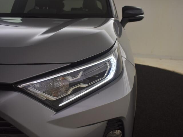 Toyota RAV4 2.5 Hybrid AWD Bi-Tone | Panoramadak | Stoelverwarming | PDC V+A