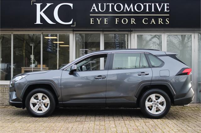 Toyota RAV4 2.5 Hybrid AWD Style Camera