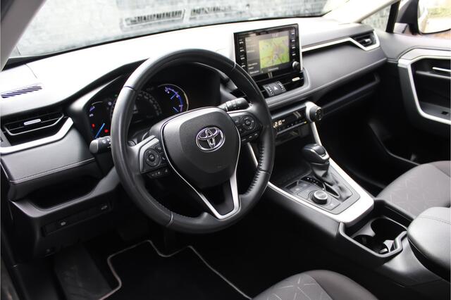 Toyota RAV4 2.5 Hybrid AWD Style Camera