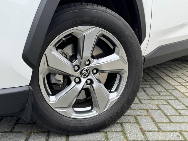 Toyota RAV4 2.5 Hybrid Dynamic / Navigatie / Trekhaak / Cruise Control Adaptief / Open dak / 18" Lm velgen / Dode doek detectie / Stoel en stuur verwarming / Led koplampen
