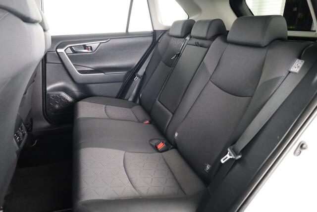 Toyota RAV4 2.5 Hybrid Dynamic | Trekhaak |
