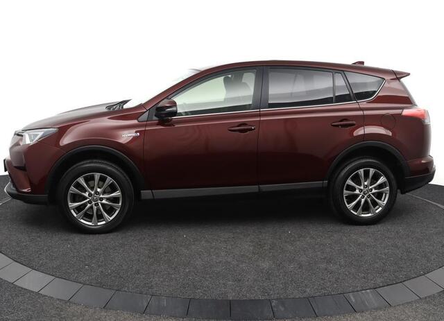 Toyota RAV4 2.5 Hybrid AWD Style | Stoelverwarming | Parkeersensoren | Electrische achterklep | 1650 kg Trekgewicht |