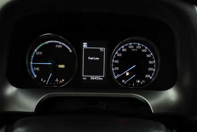 Toyota RAV4 2.5 Hybrid AWD Style | Stoelverwarming | Parkeersensoren | Electrische achterklep | 1650 kg Trekgewicht |