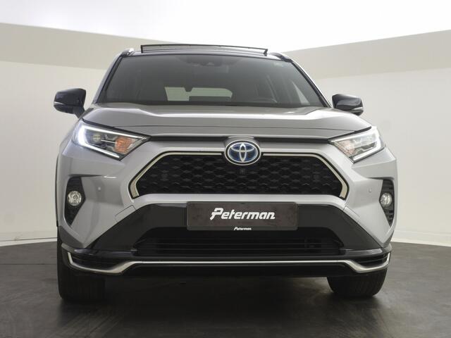 Toyota RAV4 2.5 Plug-in Hybride Bi-Tone+ | Panoramadak | Stoelverwarming en