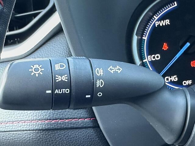 Toyota RAV4 2.5 Plug-in Hybrid AWD Business | Volledig lederen bekleding | Elek. inklapbare buitenspiegels | Keyless entry -& start | Stoelverwarming | Elek. bedienbare Achterklep | Parkeersensoren rondom |