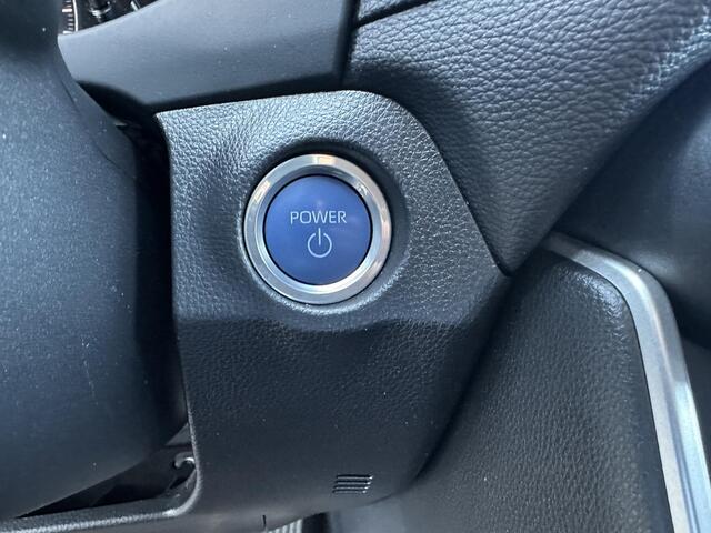 Toyota RAV4 2.5 Plug-in Hybrid AWD Business | Volledig lederen bekleding | Elek. inklapbare buitenspiegels | Keyless entry -& start | Stoelverwarming | Elek. bedienbare Achterklep | Parkeersensoren rondom |