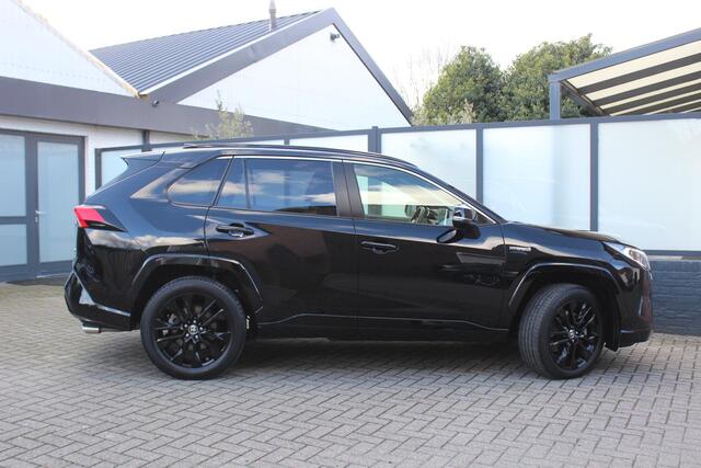 Toyota RAV4 2.5 Hybrid Black Edition Bi Tone, 360 Camera, PDC, Winter Pack, Elek Achterklep, Carplay, 19"