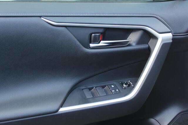 Toyota RAV4 2.5 Hybrid Black Edition Bi Tone, 360 Camera, PDC, Winter Pack, Elek Achterklep, Carplay, 19"