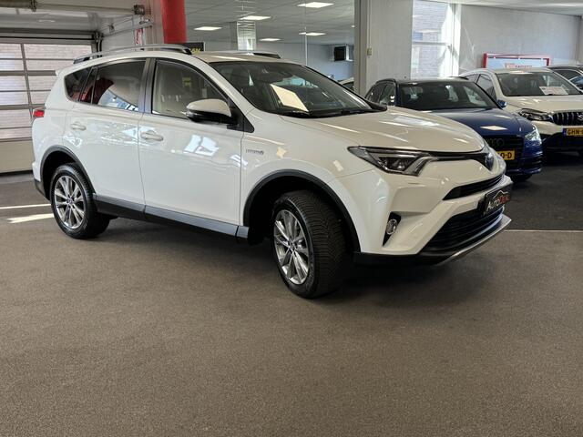 Toyota RAV4 2.5 Hybrid Executive Leer