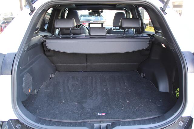 Toyota RAV4 2.5 Hybrid AWD GR SPORT Bi-Tone | Rijklaar | JBL | Pano | 360 camera | Apple/Android | Navi | Stoel-verwarming | Trekhaak