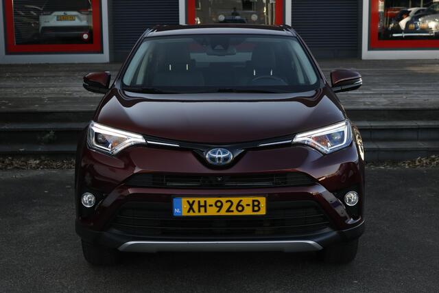 Toyota RAV4 2.5 Hybrid AWD Executive Business