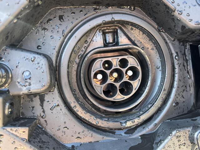 Toyota RAV4 2.5 Plug-in Hybrid AWD Dynamic | CAMERA | ELEK. STOEL | STOELVERWARMING VOOR + ACHTER