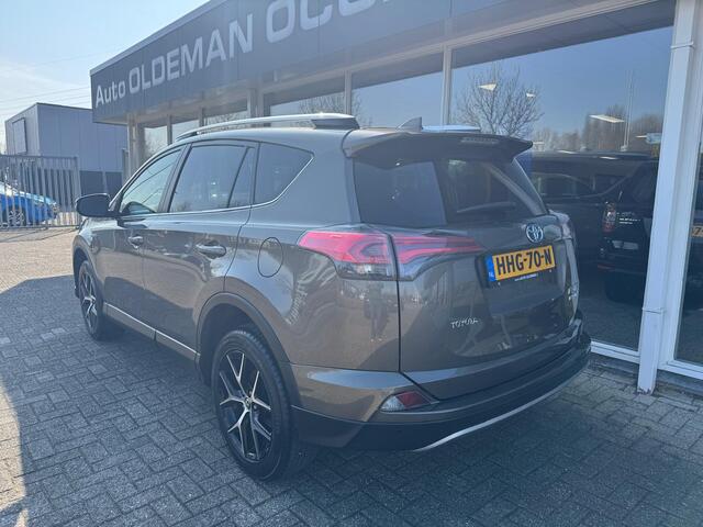 Toyota RAV4 2.5 Hybrid AWD Style
