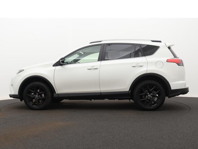 Toyota RAV4 2.5 Hybrid AWD Style Limited | Parkeersensoren | Trekhaak | LM velgen | Camera | Stoelverwarming | Climate Control | Cruise Control Adaptief |