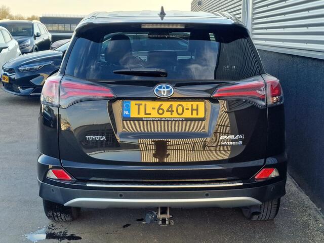Toyota RAV4 2.5 Hybrid AWD Executive Business Navigatie, Trekhaak, Lederen bekleding, Stoelverwarming, Parkeersensoren voor + achter, Dealeronderhouden